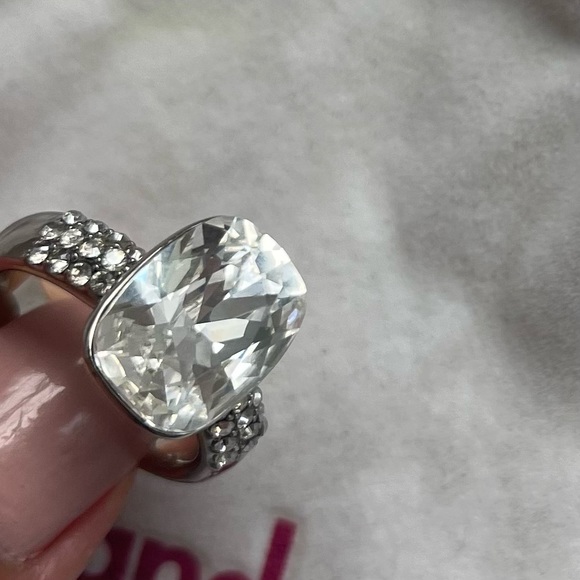 Solitaire ring Lola and Grace for Swarovski size 7 like new - Picture 6 of 17